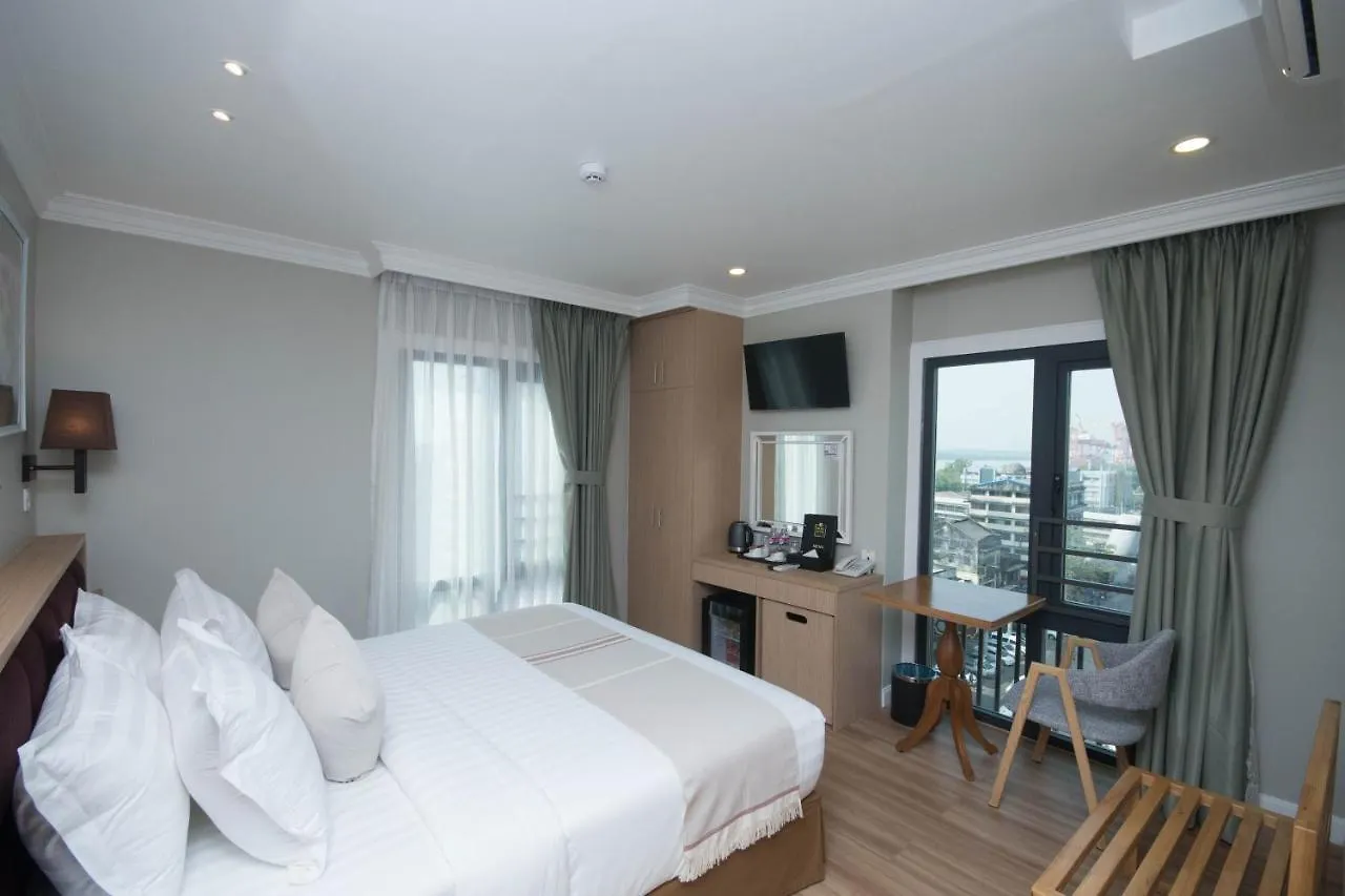 ***  Bliss Luxe Hotel Yangon Birmanie