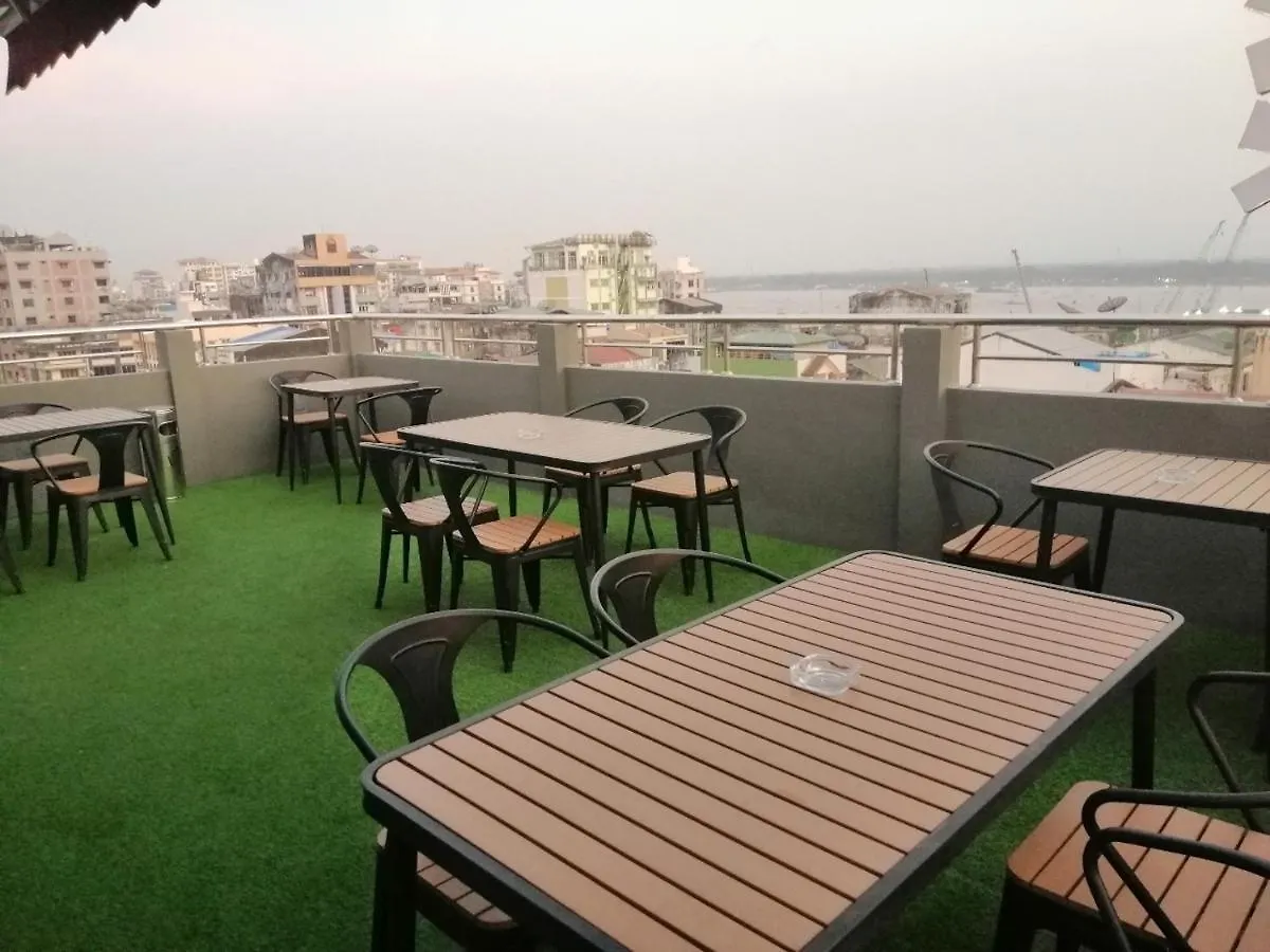 Bliss Luxe Hotel Yangon